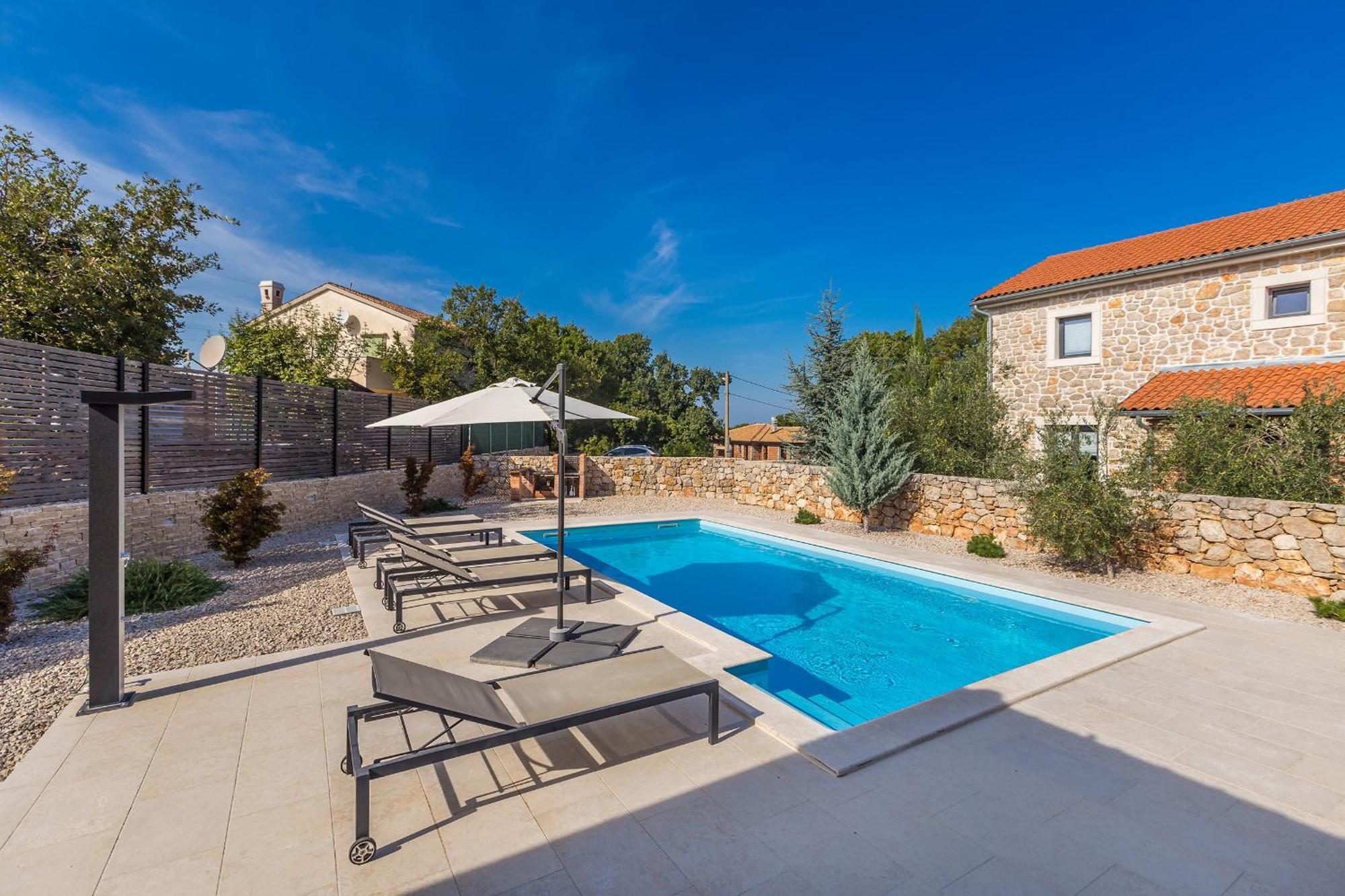 Villa Zora Rasopasno ภายนอก รูปภาพ